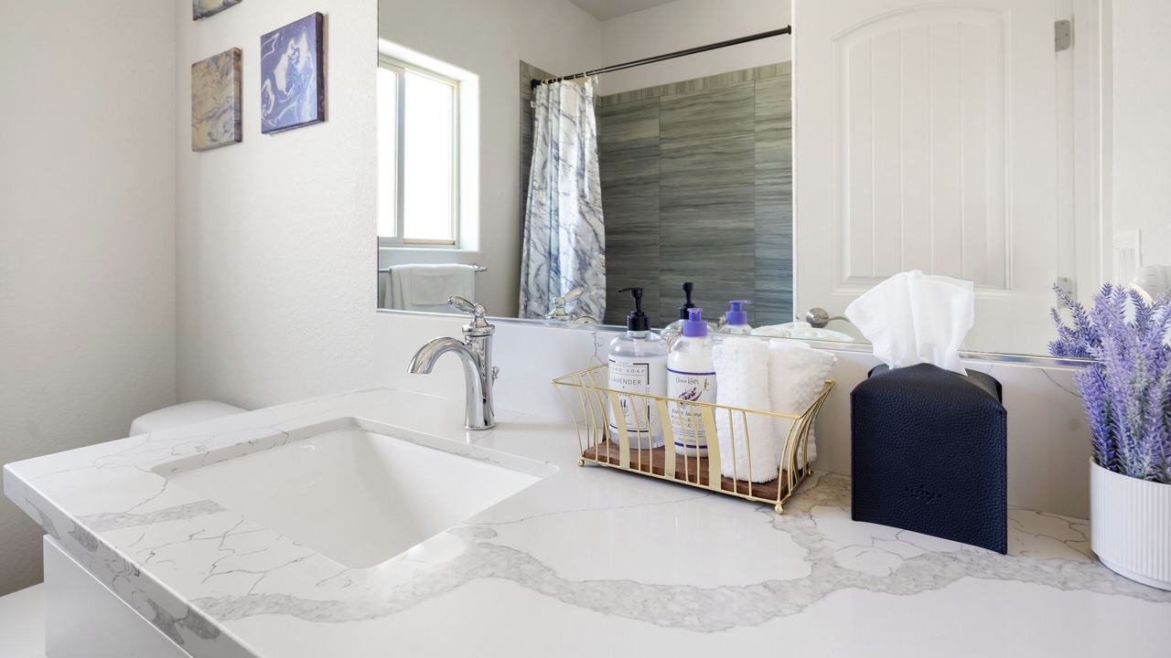 Photo of Bathroom in Ridgecrest