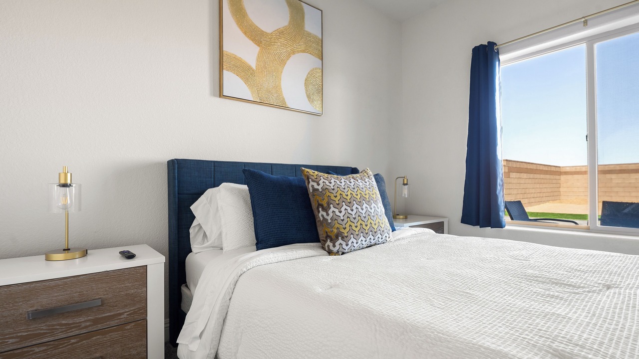 Photo of Bedroom in Ridgecrest