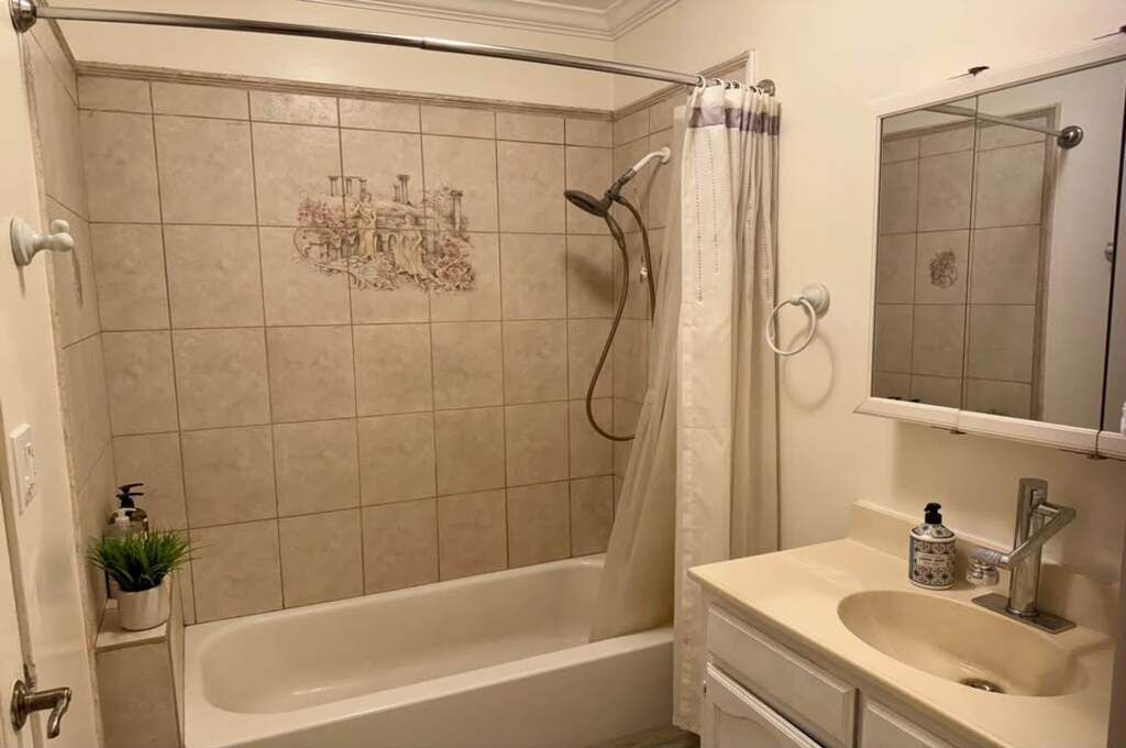 Photo of Bathroom in Monterey Park