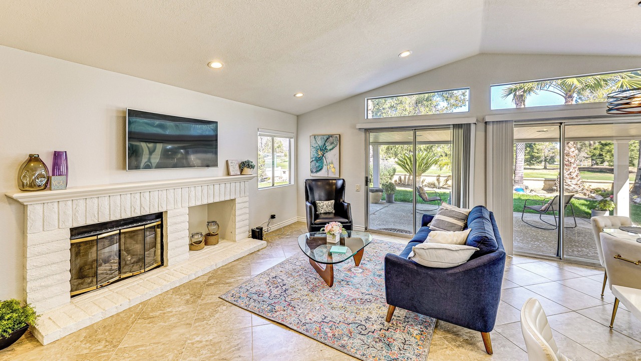 Photo of Livingroom in Menifee