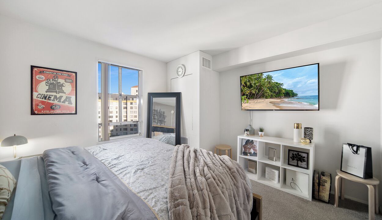 Photo of Bedroom in Commerce
