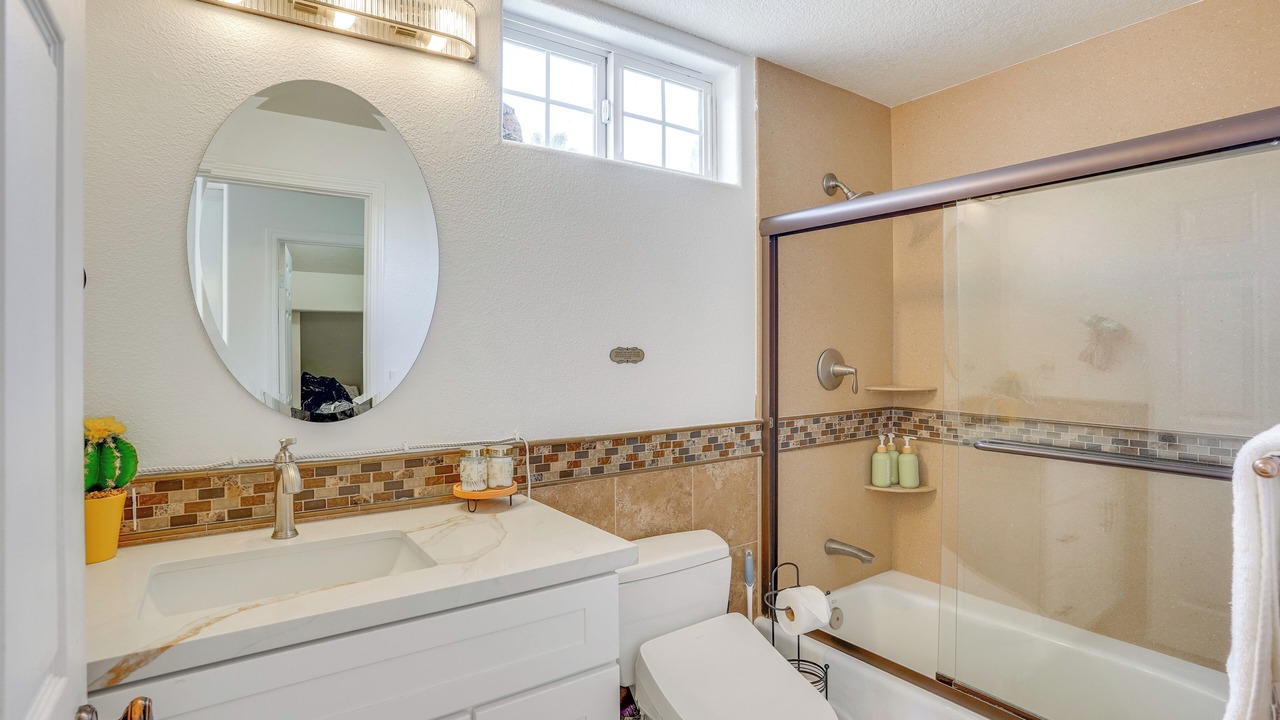 Photo of Bathroom in Henninger Park