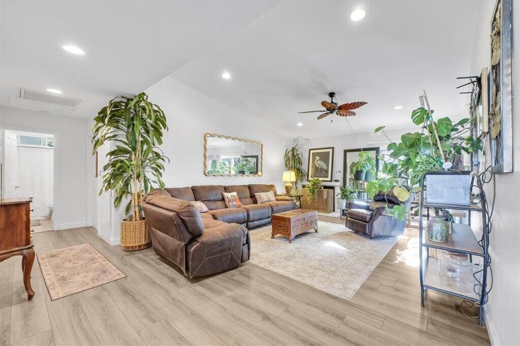 Photo of Livingroom in Mission Viejo