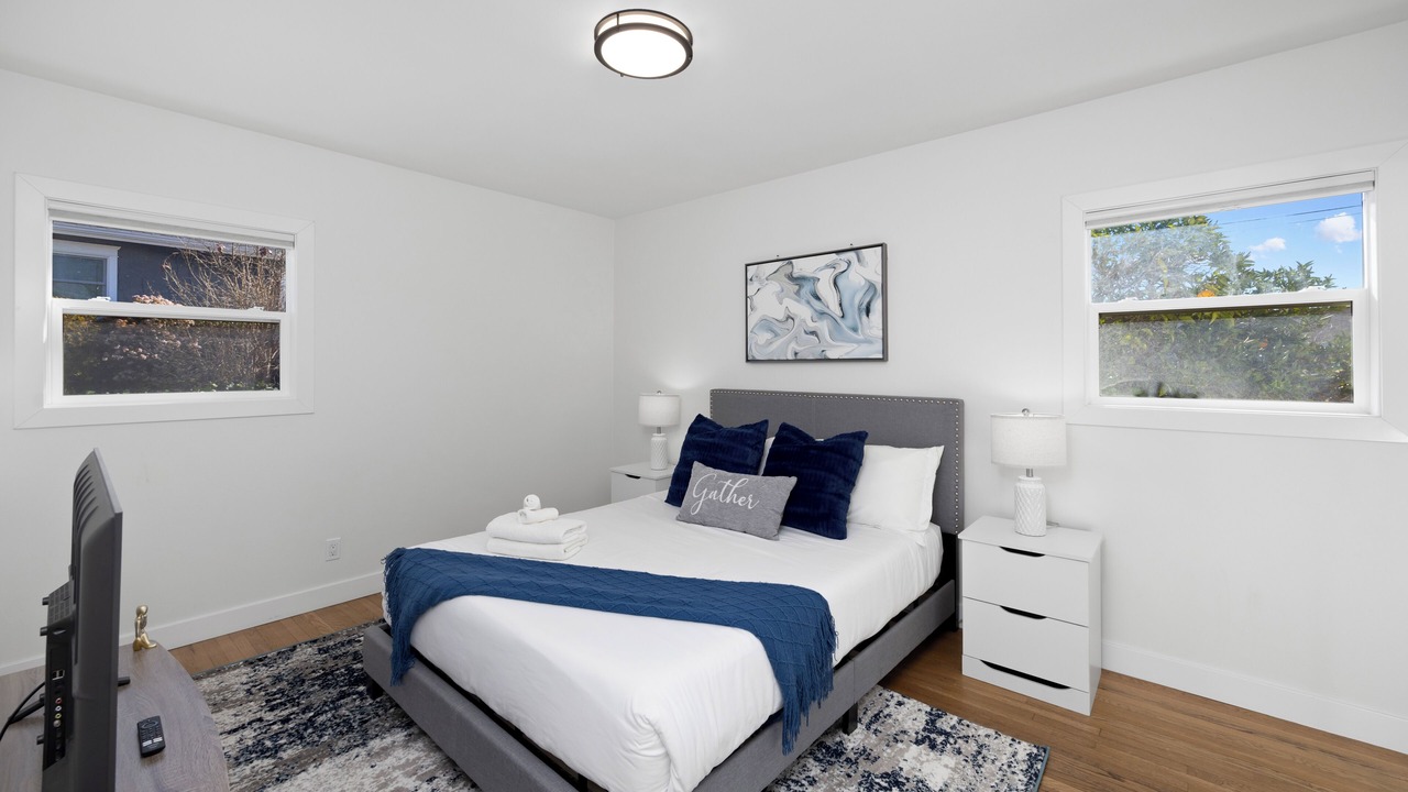 Photo of Bedroom in North Tustin