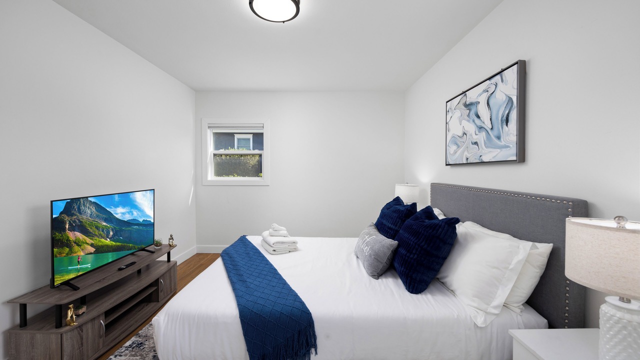 Photo of Bedroom in North Tustin
