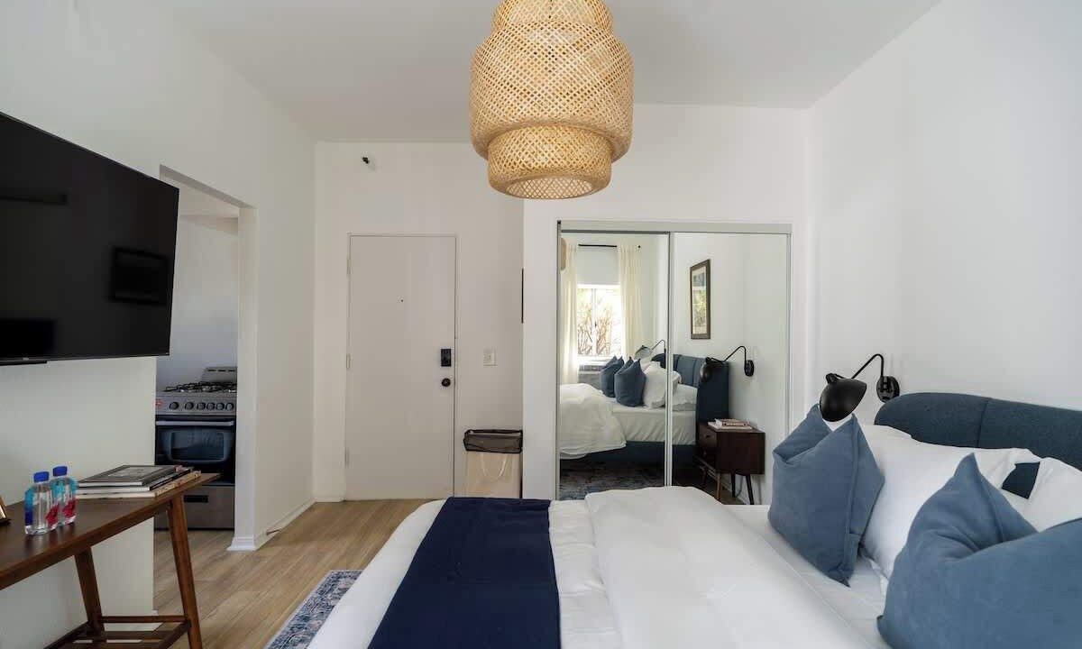 Photo of Bedroom in Beachwood Canyon