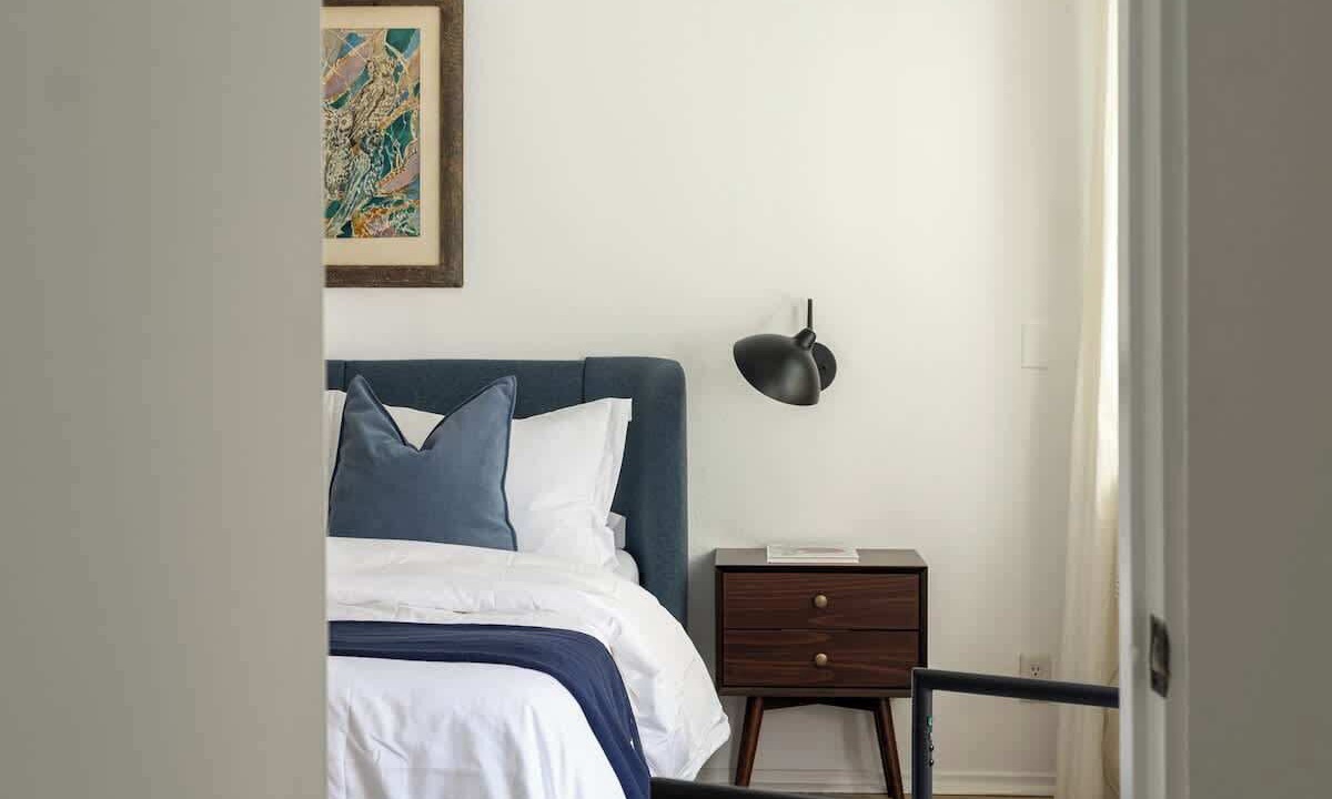 Photo of Bedroom in Beachwood Canyon