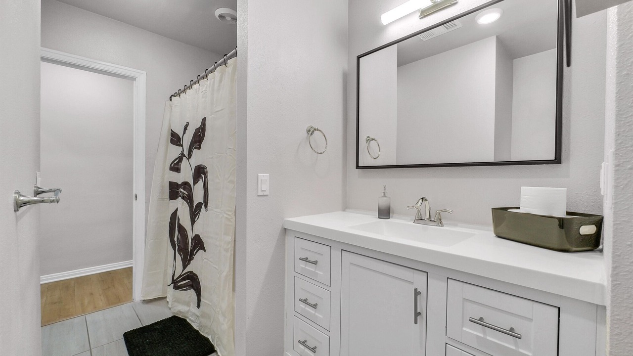Photo of Bathroom in North Central