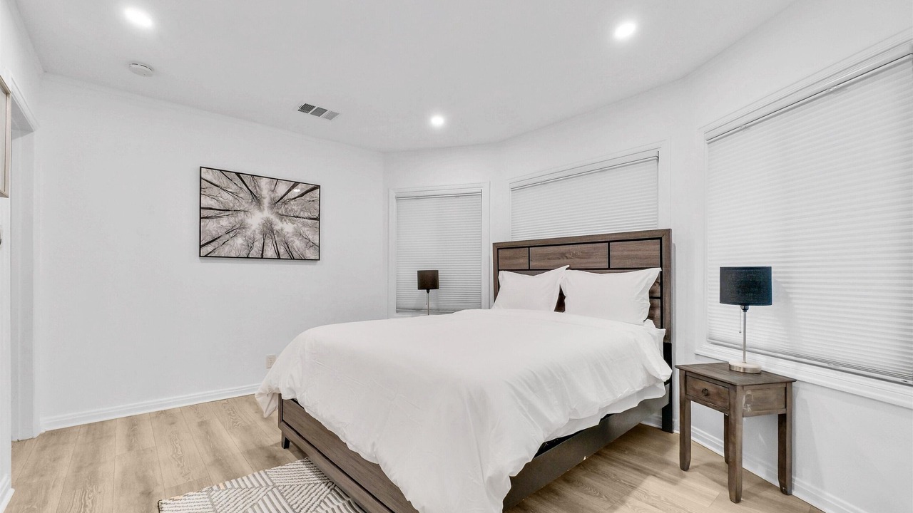 Photo of Bedroom in North Central