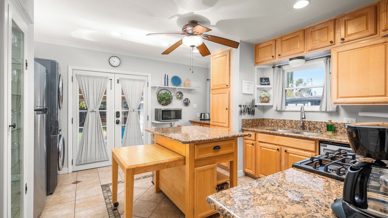 Photo of Kitchen in South Redlands