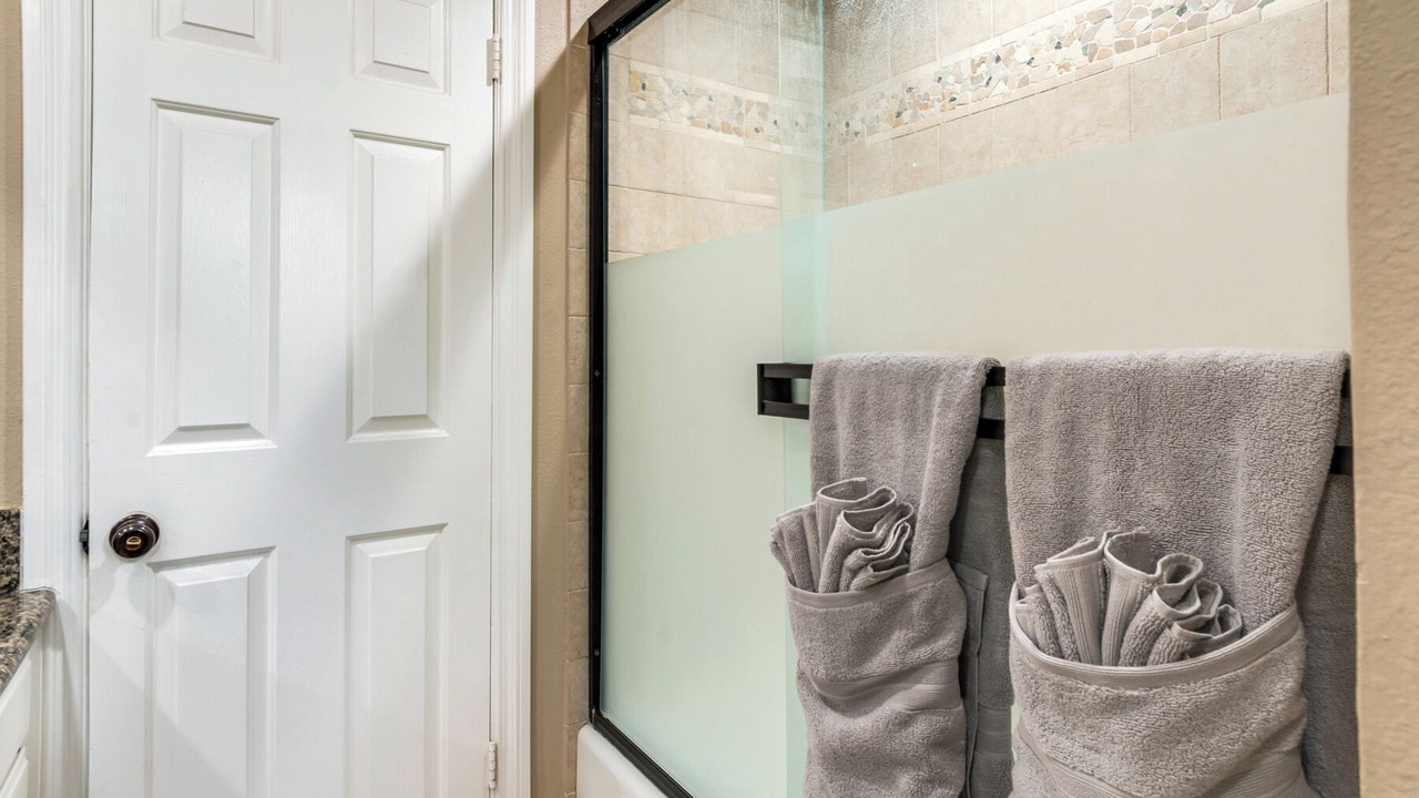 Photo of Bathroom in La Mirada