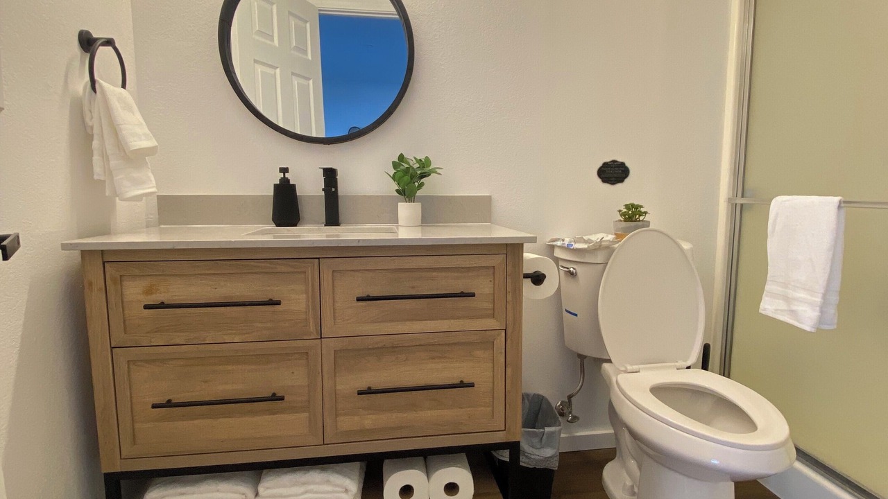 Photo of Bathroom in Lake Isabella