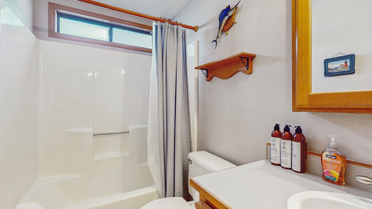 Photo of Bathroom in Pacific