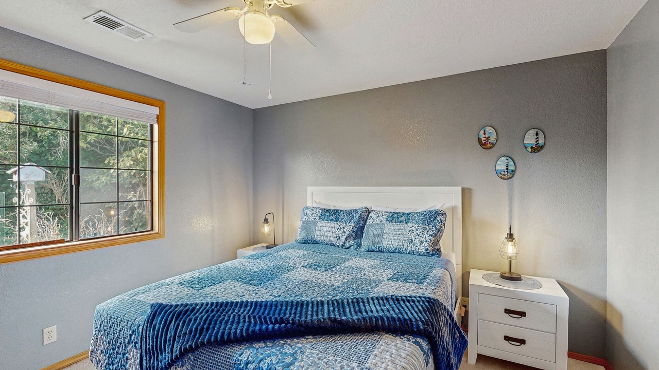 Photo of Bedroom in Pacific