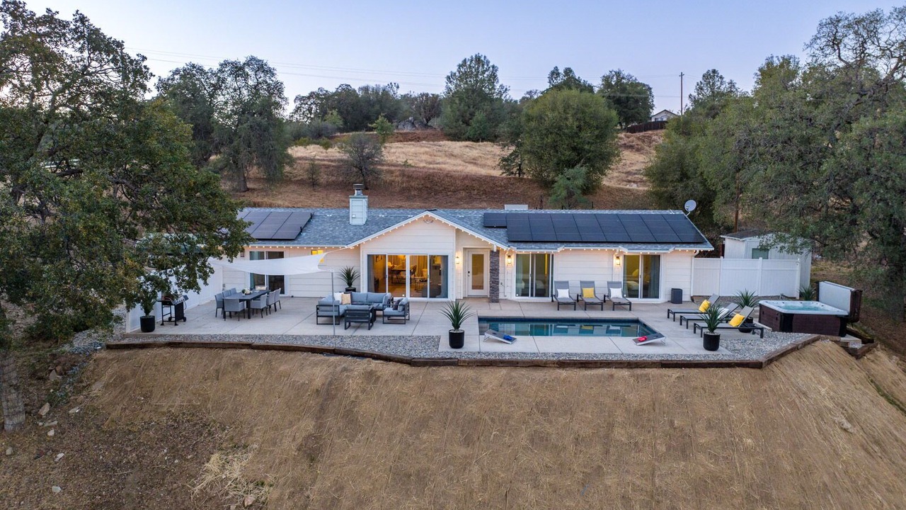 Photo of Outdoor in Mariposa