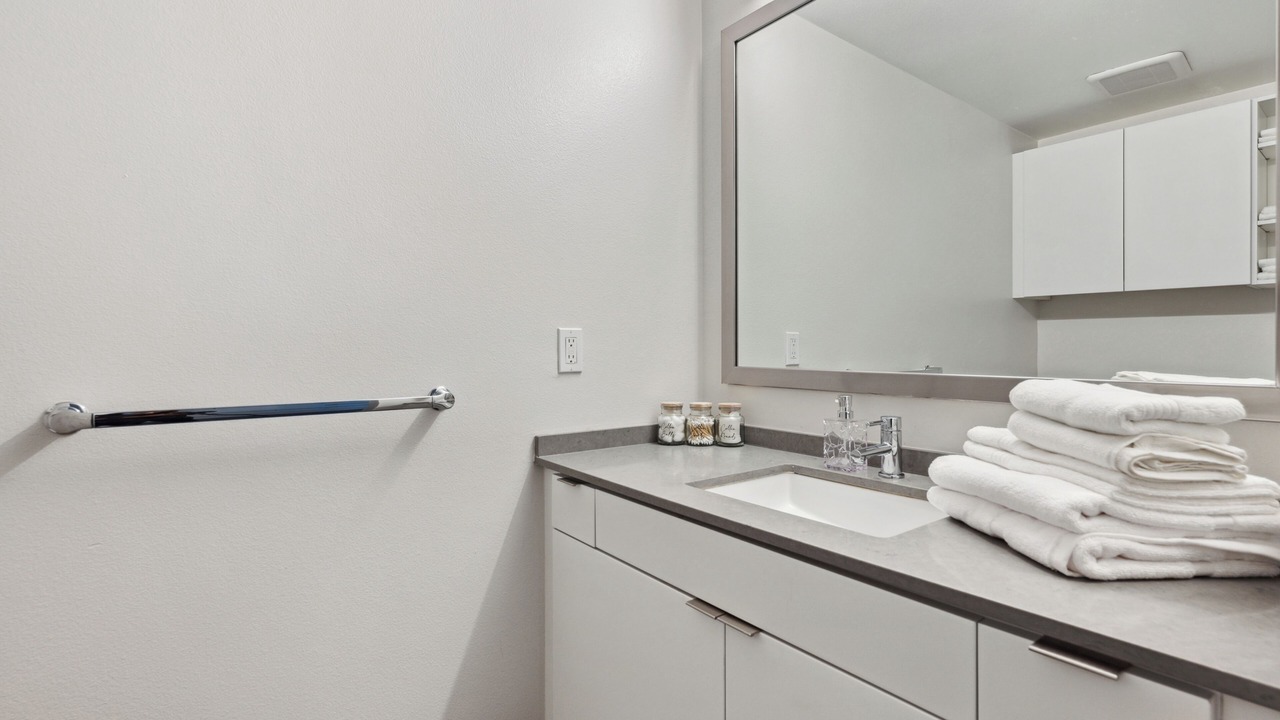 Photo of Bathroom in Beverly Grove