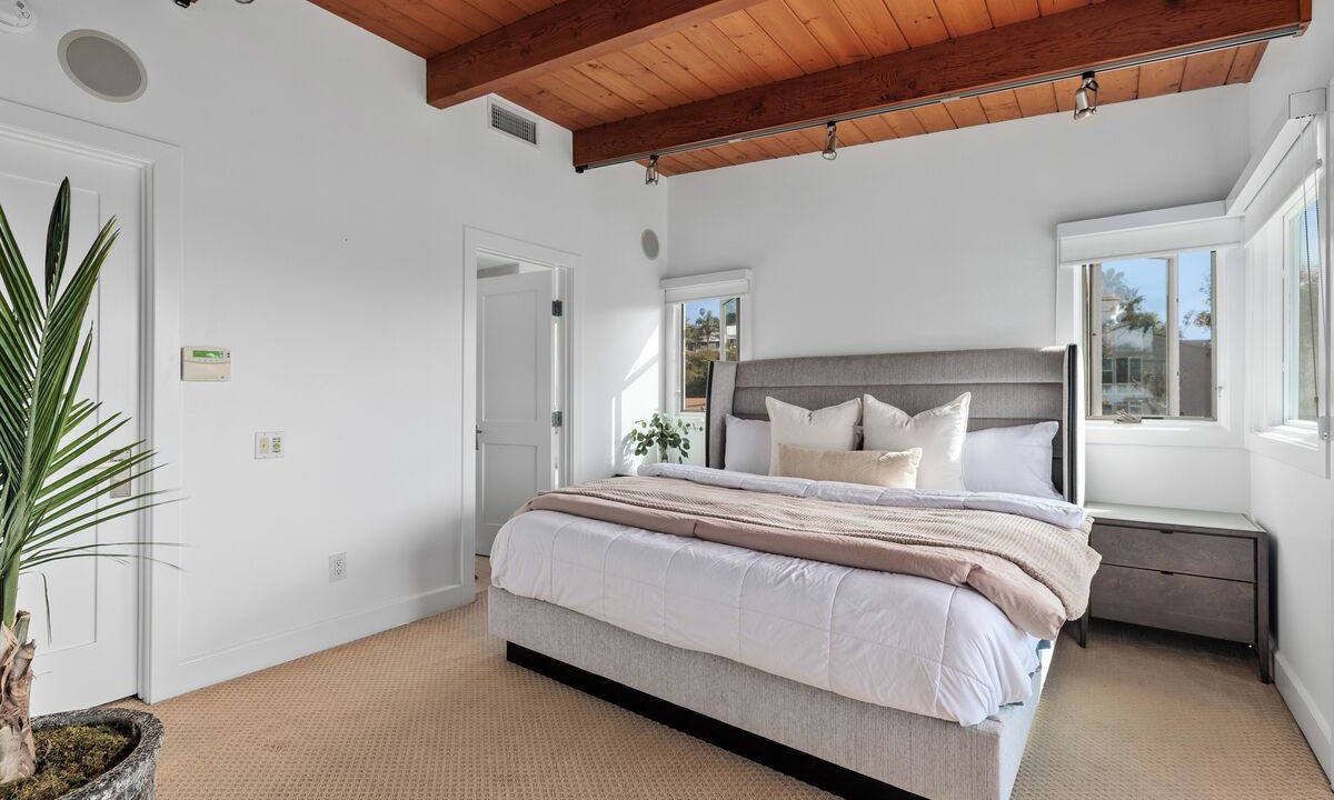 Photo of Bedroom in Del Mar