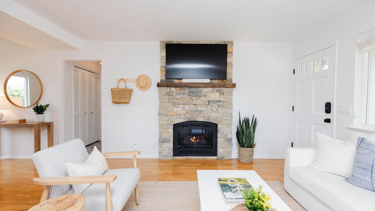 Photo of Livingroom in Lodge Hill