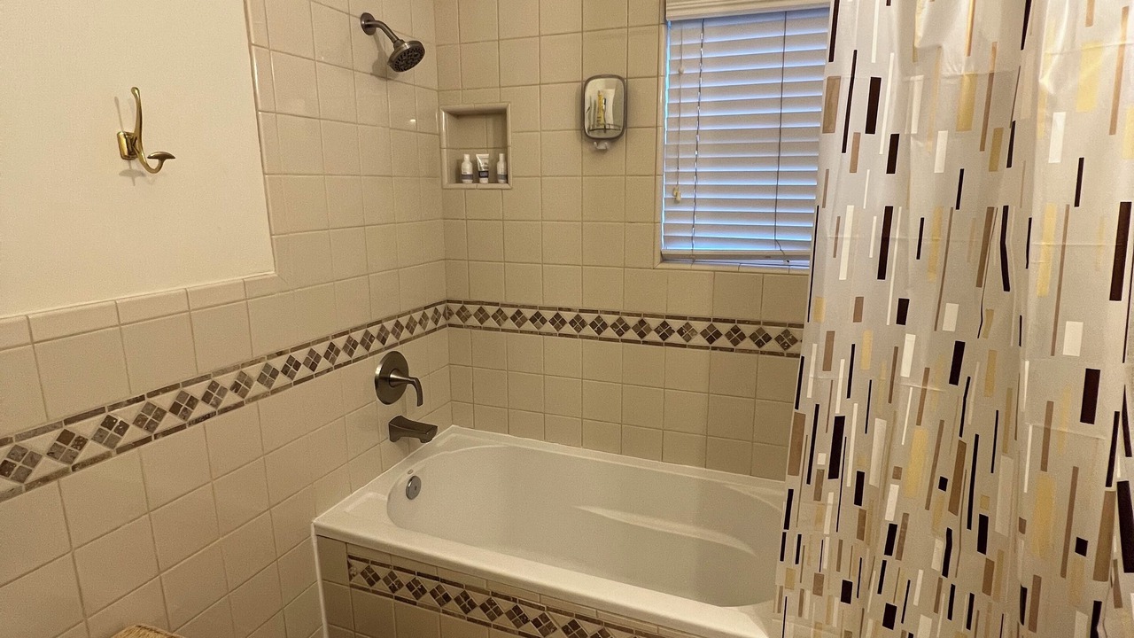 Photo of Bathroom in Sherman Oaks