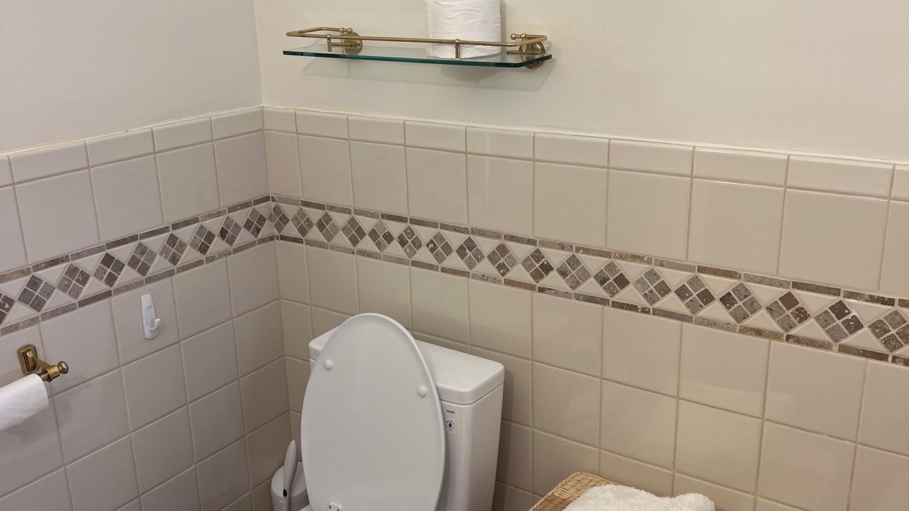 Photo of Bathroom in Sherman Oaks