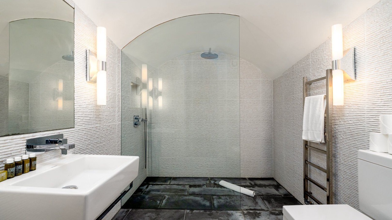 Photo of Bathroom in Belgravia