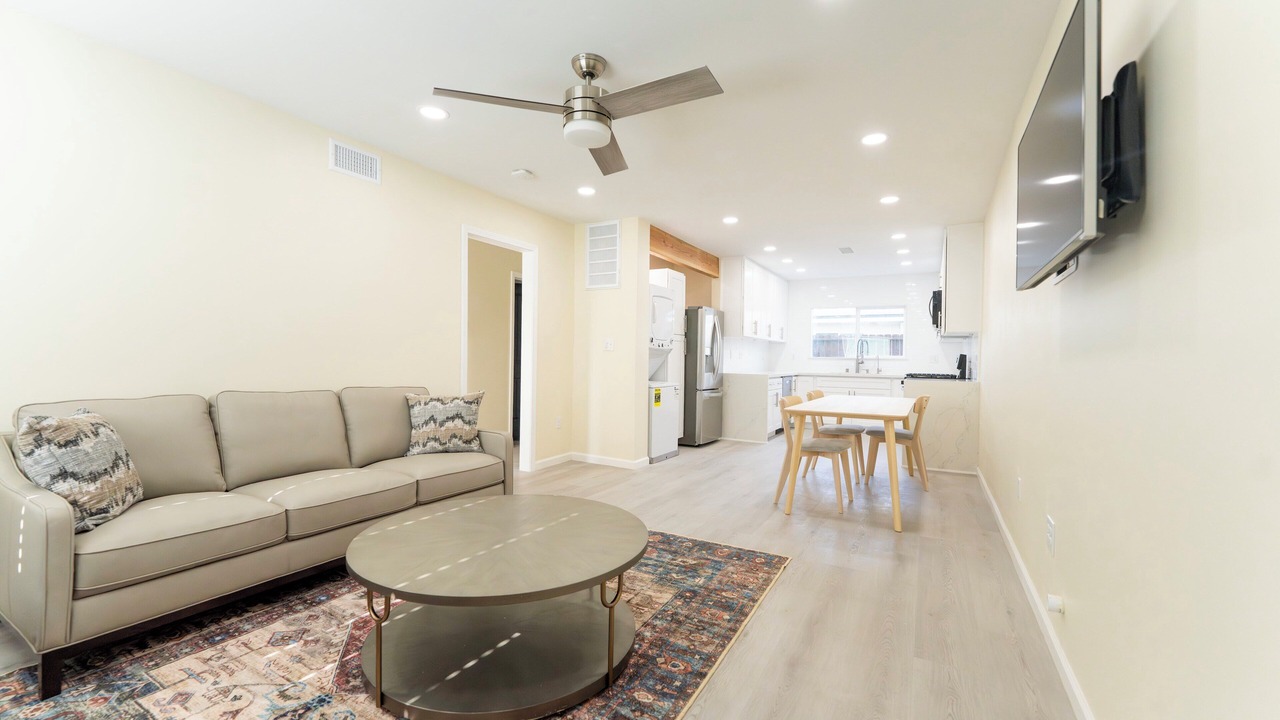 Photo of Livingroom in Downey