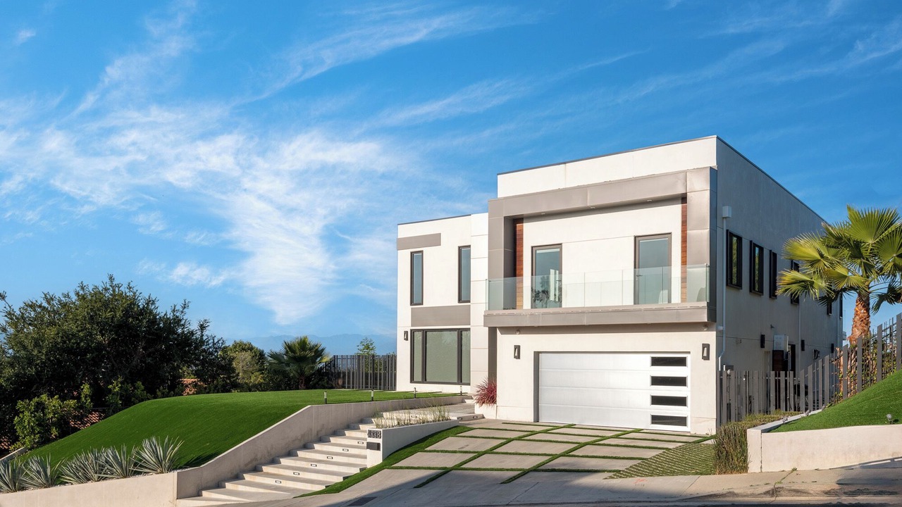 Photo of Outdoor in Tarzana