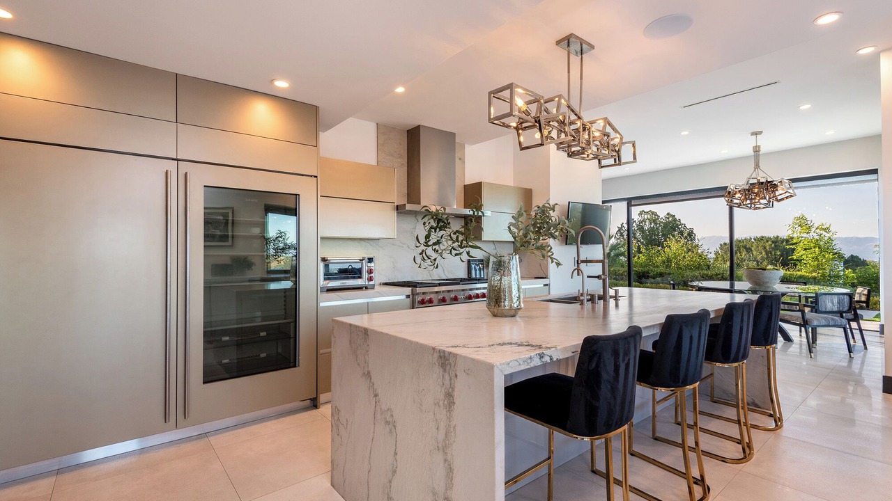 Photo of Kitchen in Tarzana