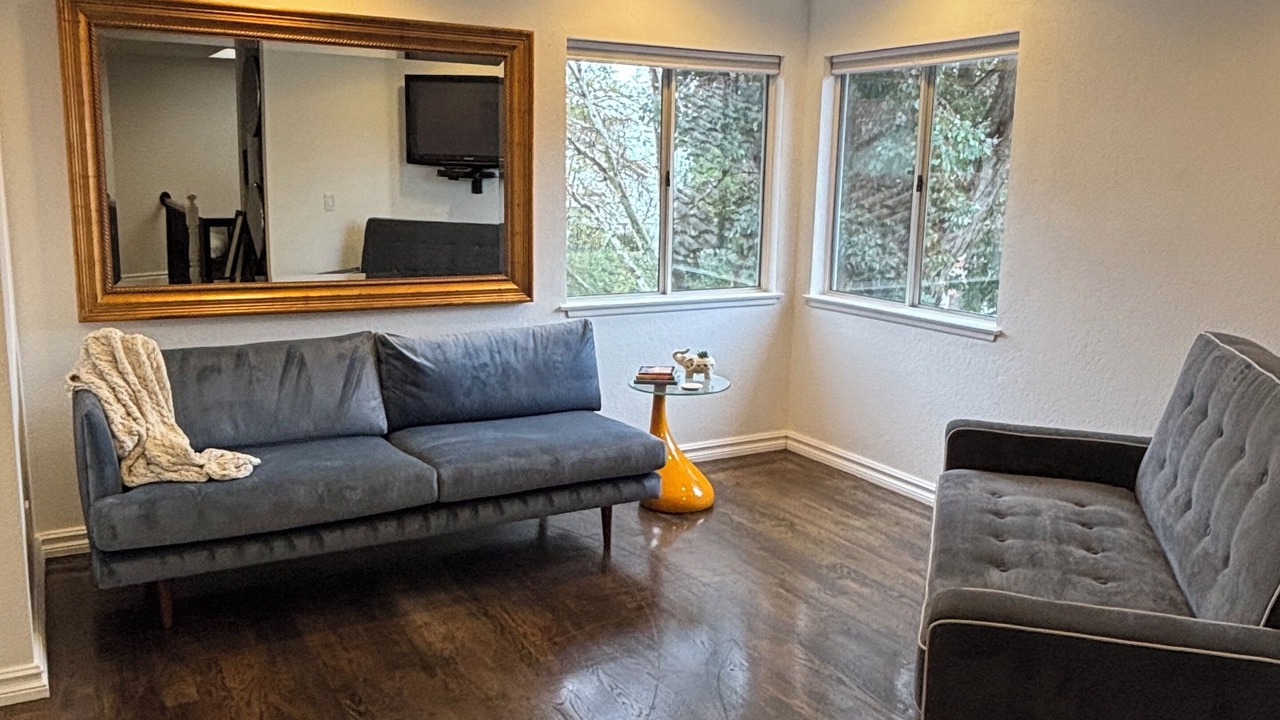 Photo of Livingroom in Stevenson Ranch
