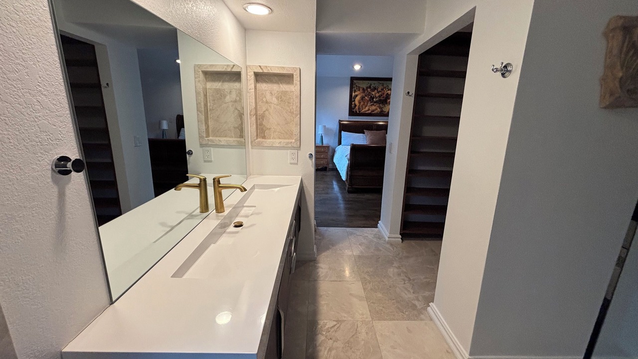 Photo of Bathroom in Stevenson Ranch