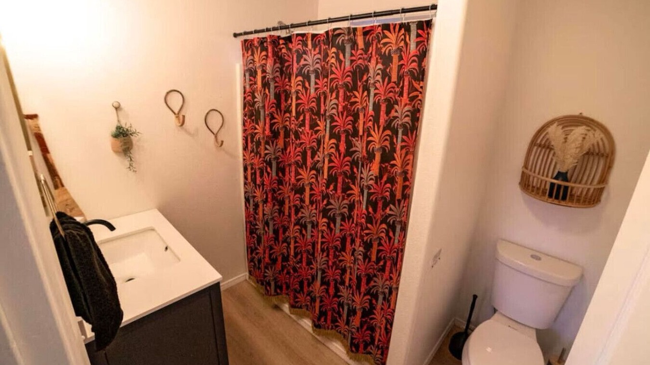 Photo of Bathroom in Woodlands
