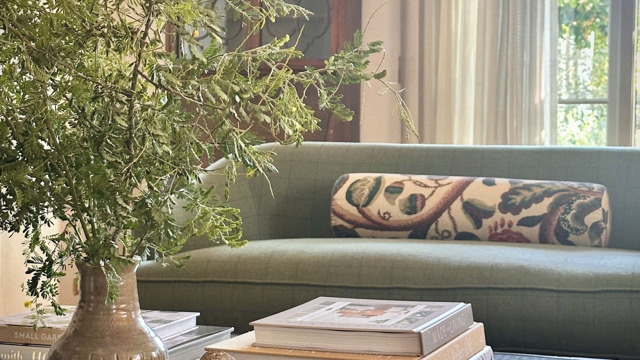 Photo of Livingroom in Hedgerow