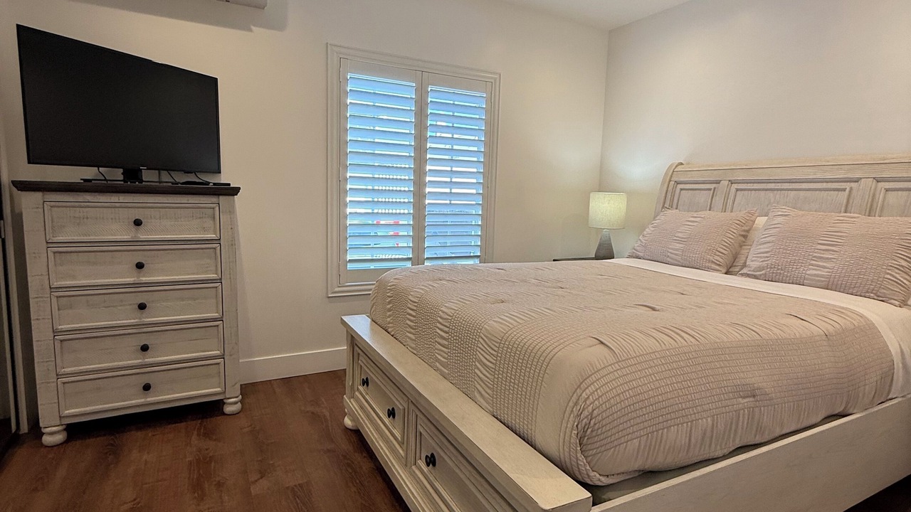 Photo of Bedroom in Santa Ana Heights