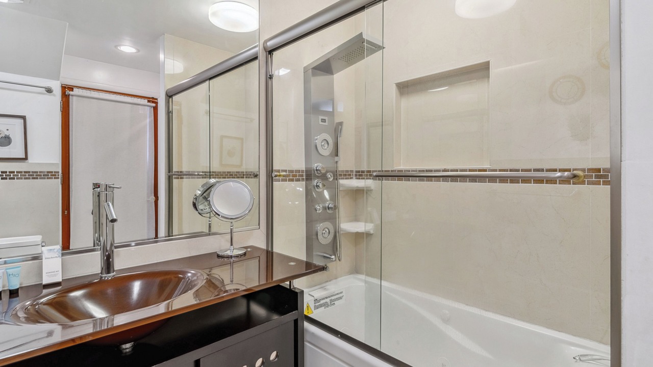 Photo of Bathroom in Studio City