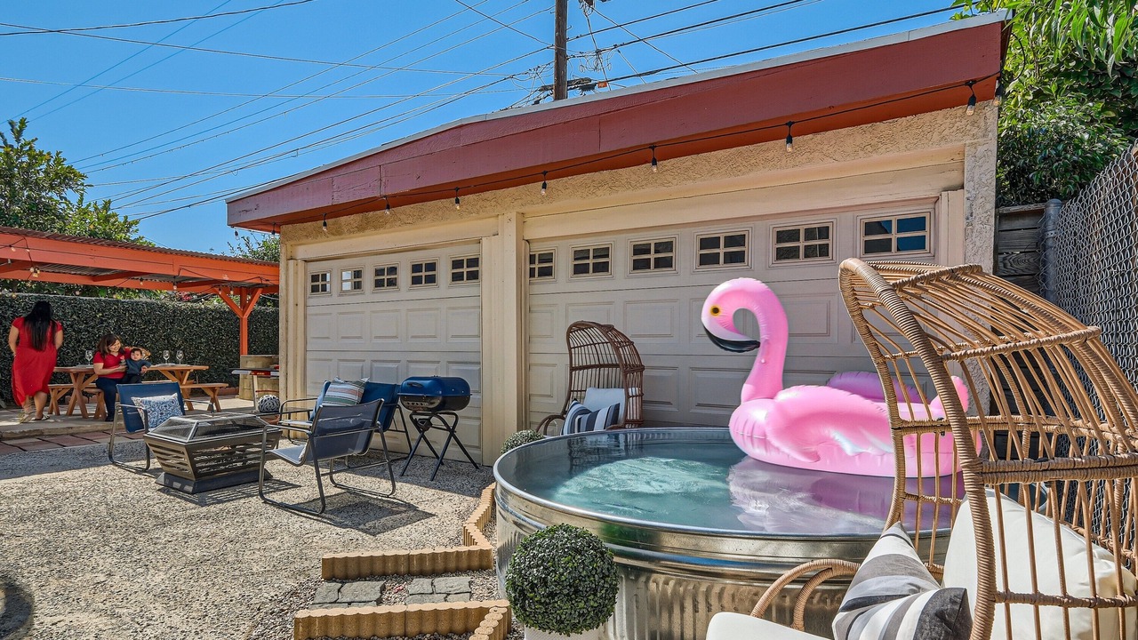Photo of Patio Balcony in Adams Hill