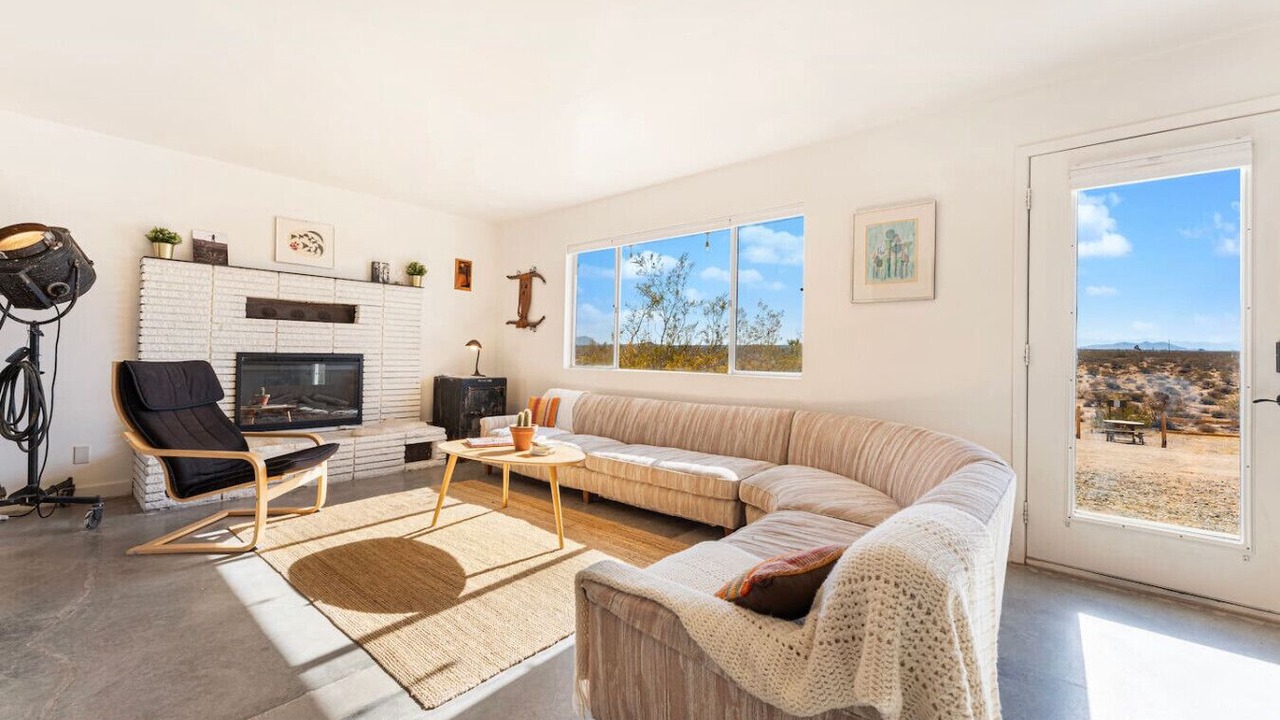 Photo of Livingroom in Joshua Tree