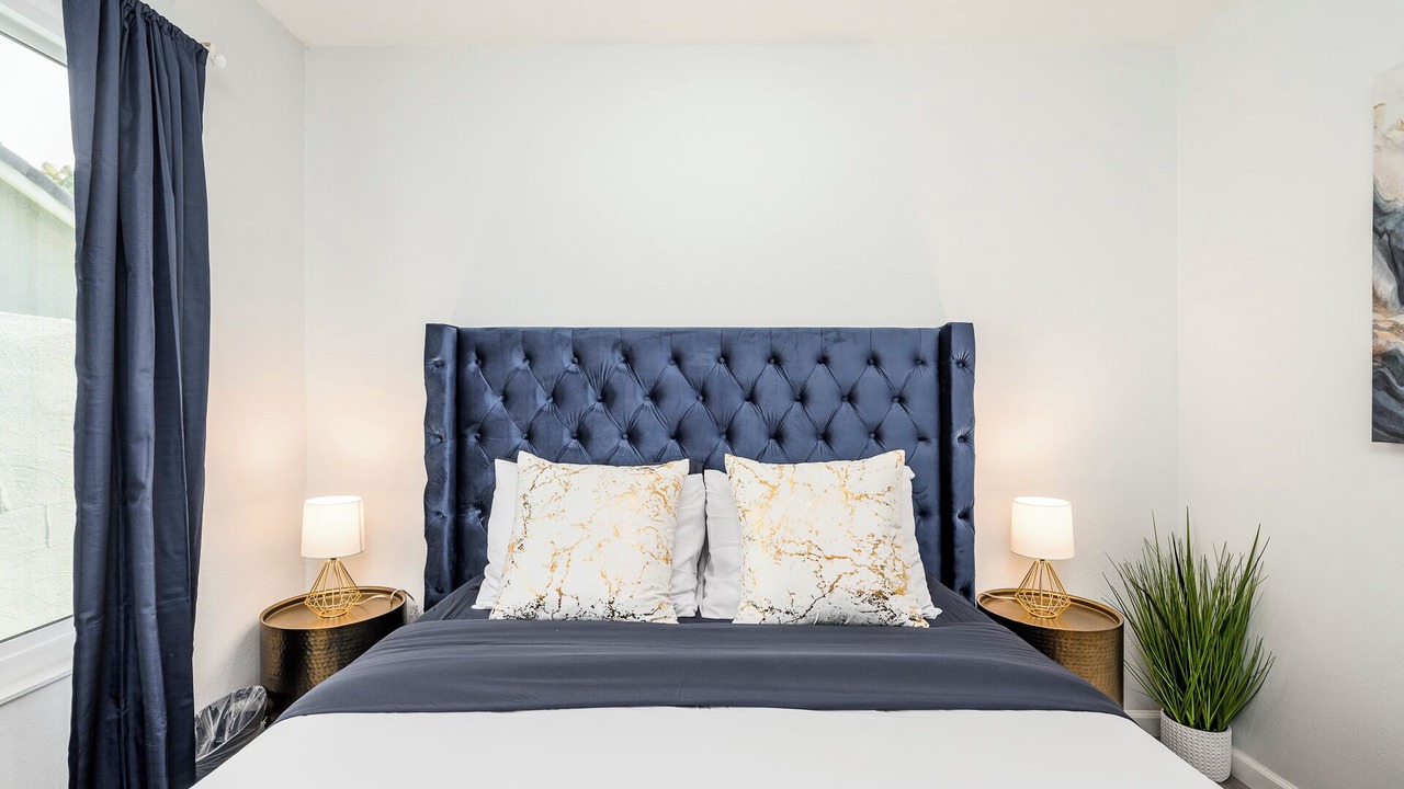 Photo of Bedroom in Santa Ana