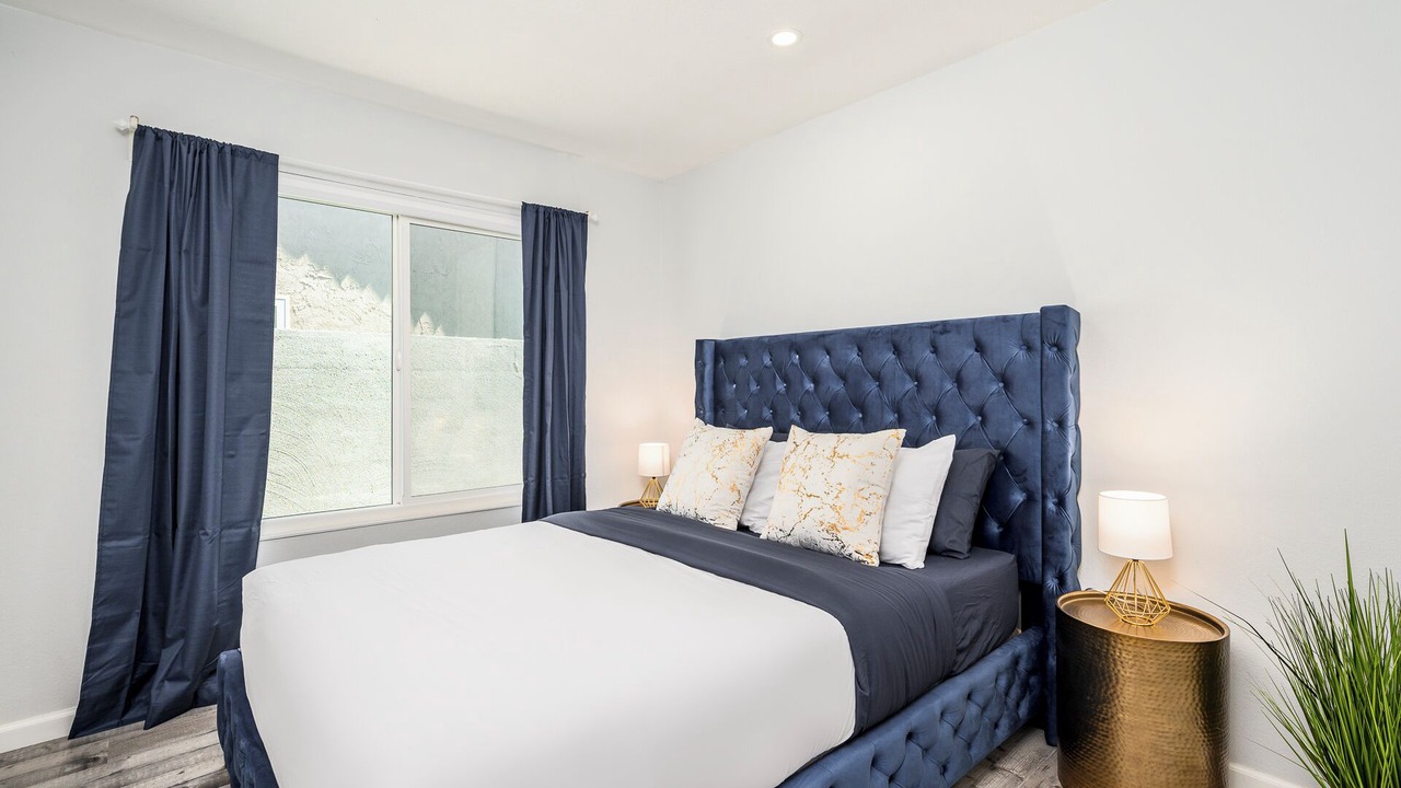 Photo of Bedroom in Santa Ana