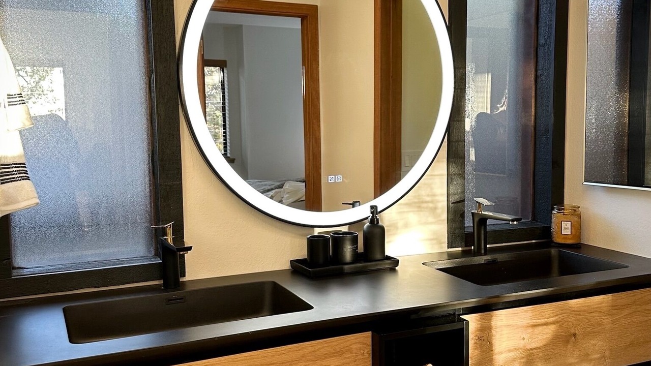 Photo of Bathroom in Lake Arrowhead