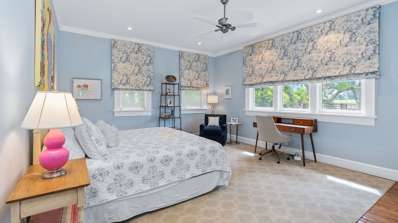 Photo of Bedroom in Vichy Springs