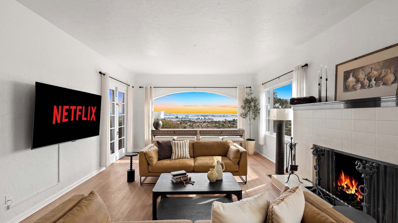 Photo of Livingroom in Roseville - Fleet Ridge