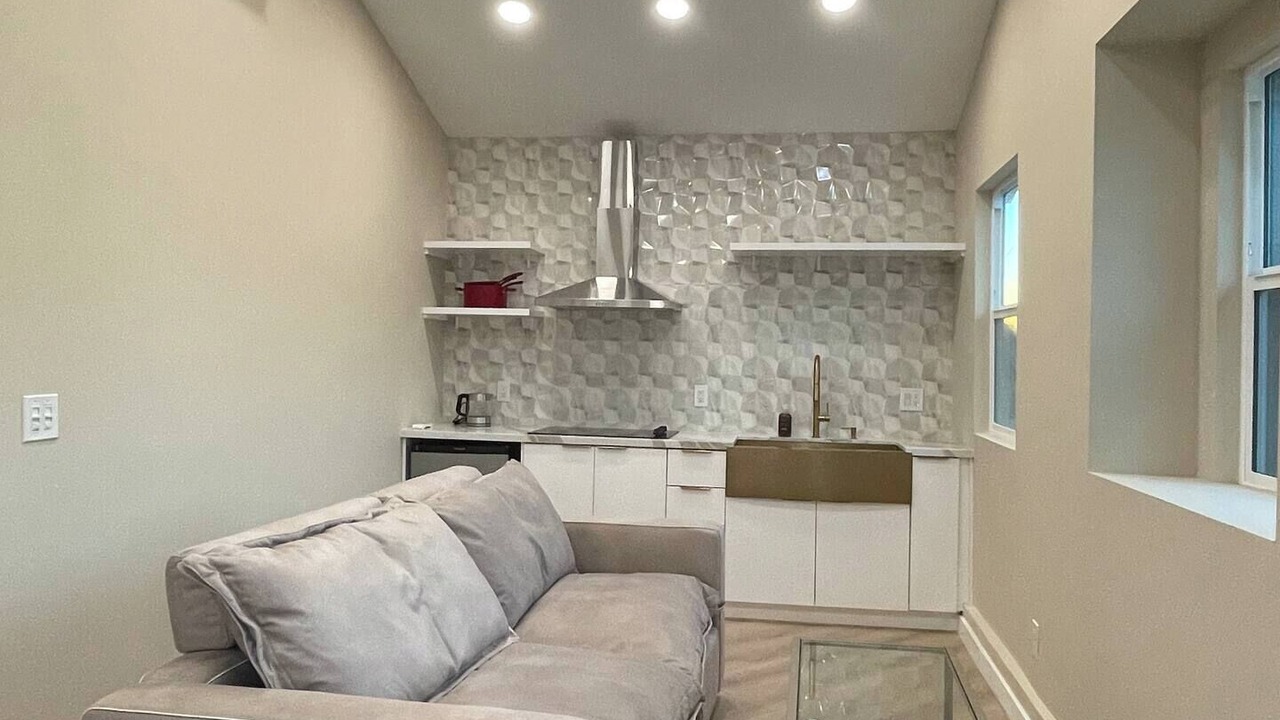 Photo of Livingroom in Monterey Park