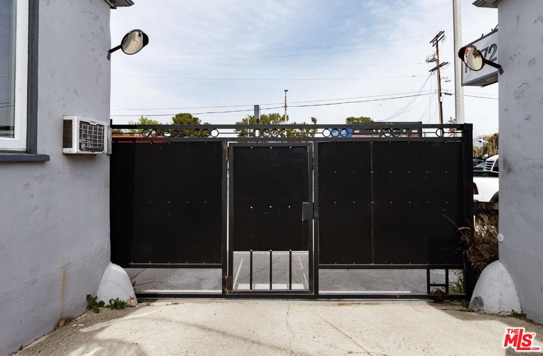 Photo of Outdoor in Studio City