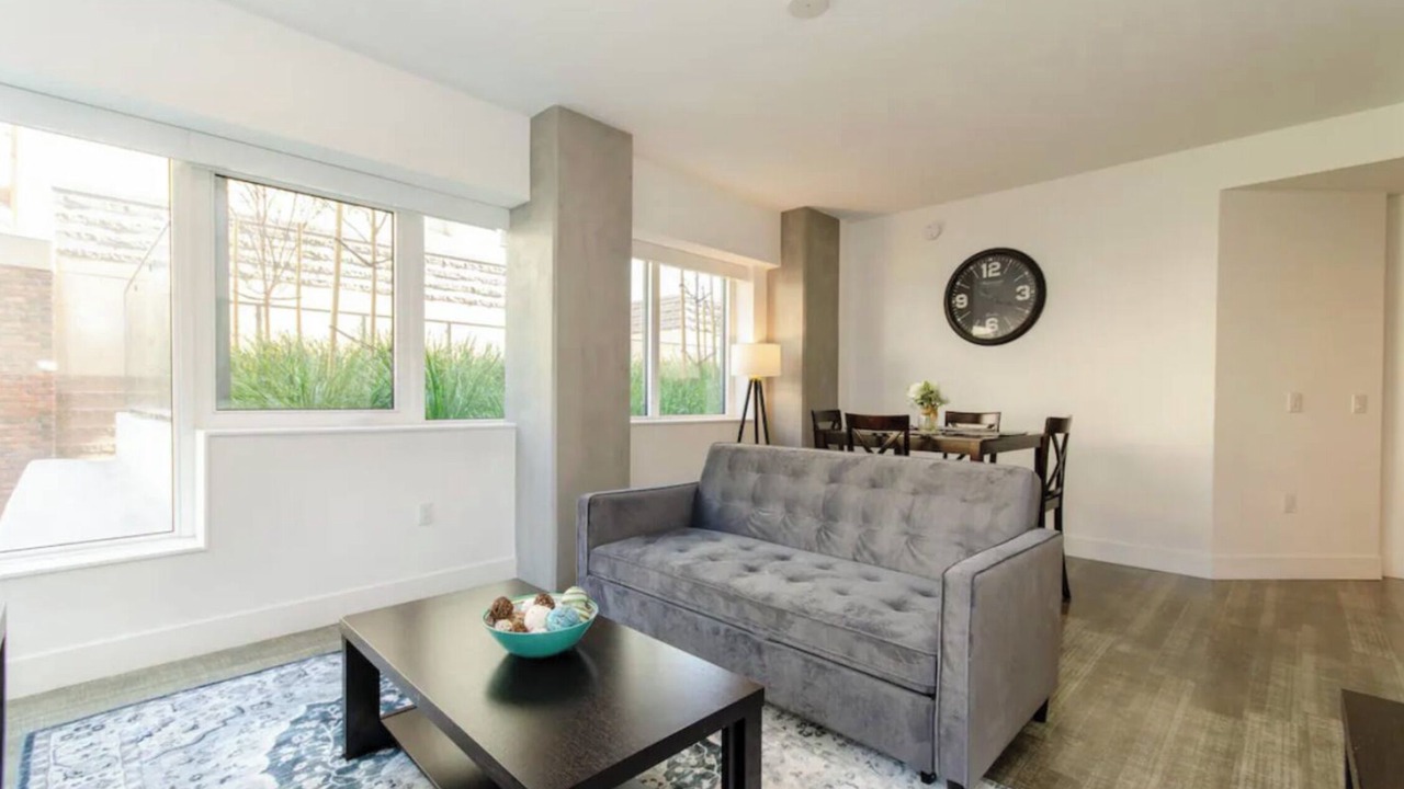 Photo of Livingroom in Historic Core