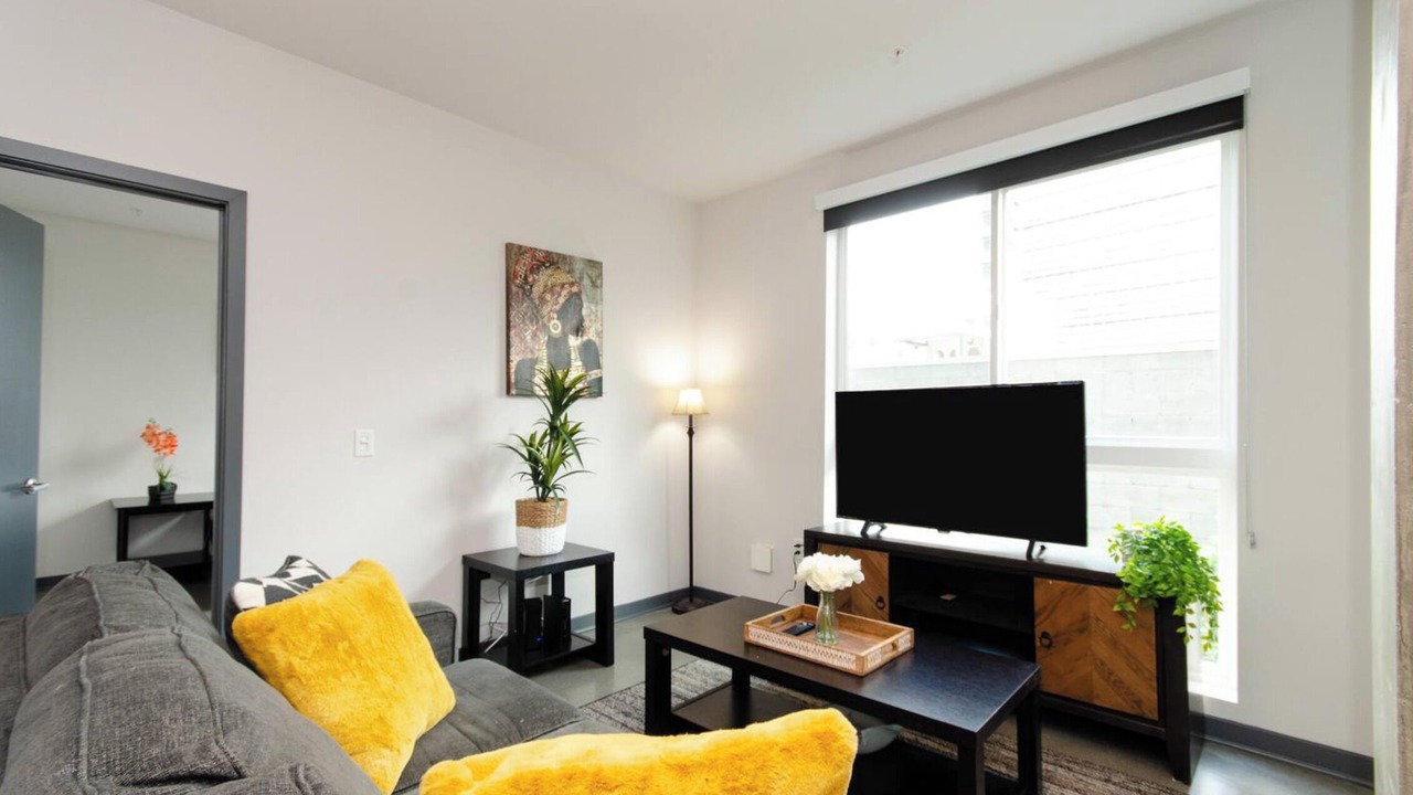 Photo of Livingroom in Historic Core