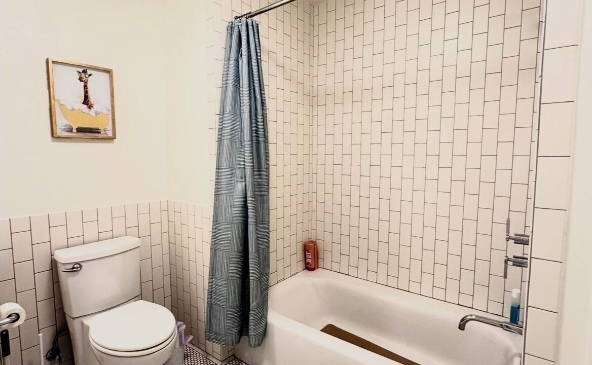 Photo of Bathroom in Atwater Village