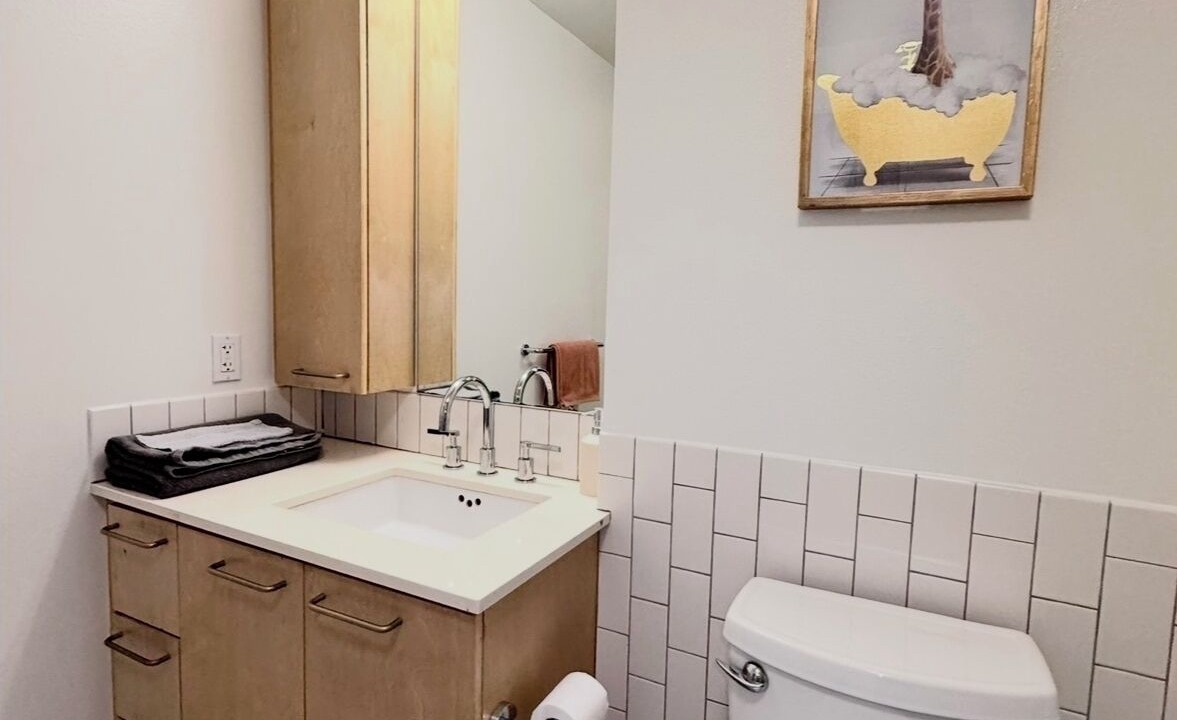Photo of Bathroom in Atwater Village