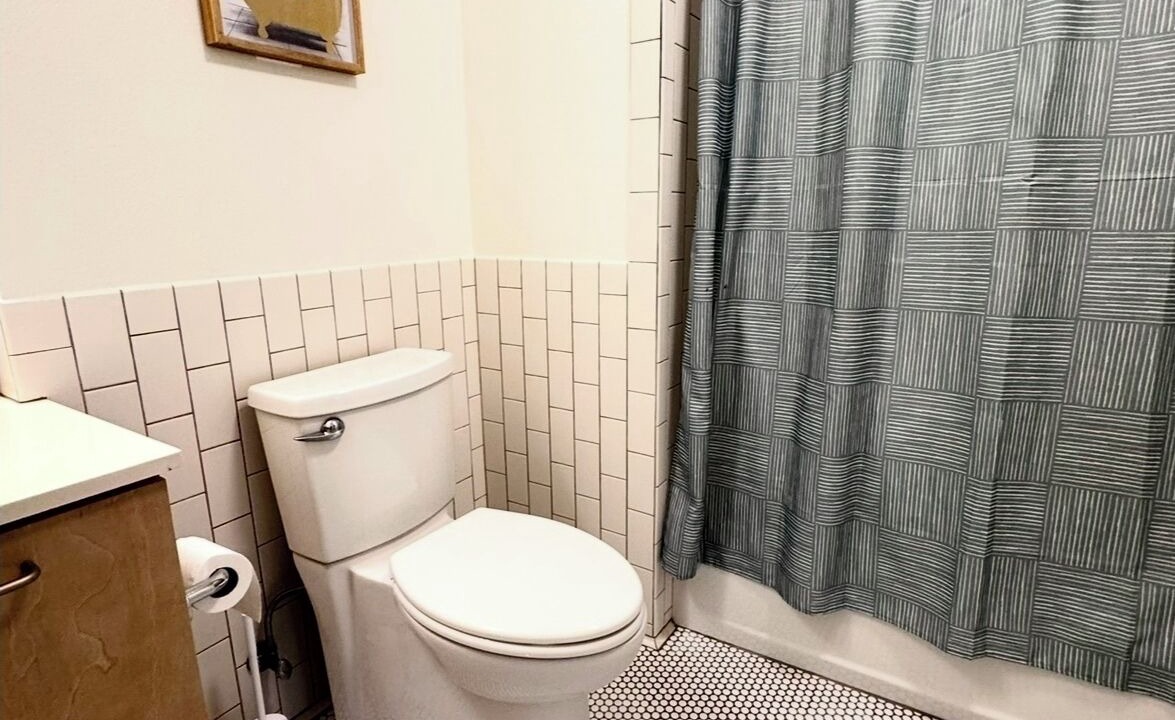 Photo of Bathroom in Atwater Village