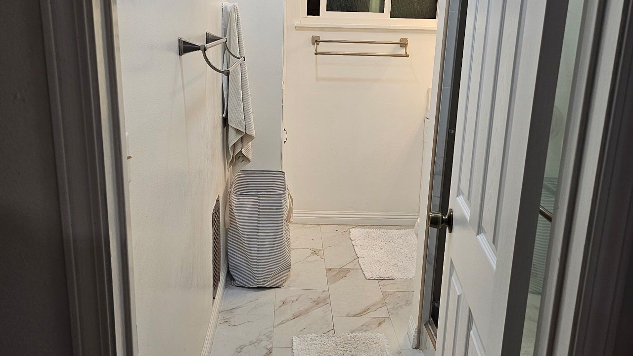 Photo of Bathroom in Ventura