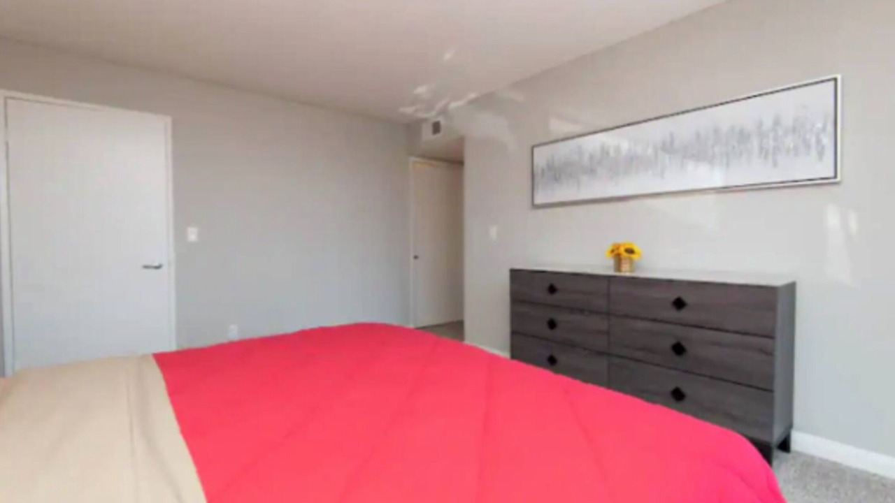 Photo of Bedroom in Little Armenia